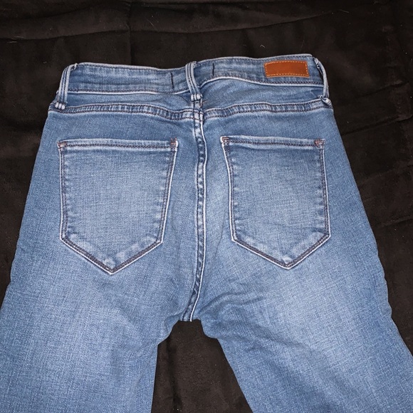 Abercrombie quarter zip fleece and jean outfit! - Picture 5 of 5